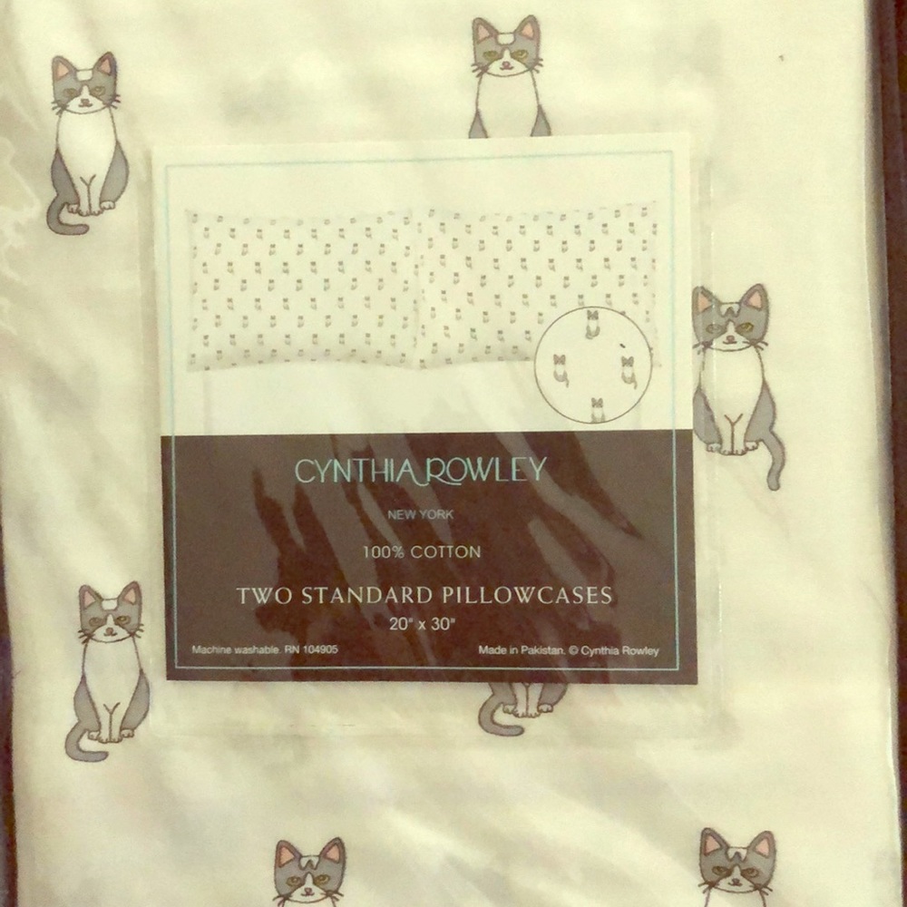 NWT Cynthia rowley cat pillow cases